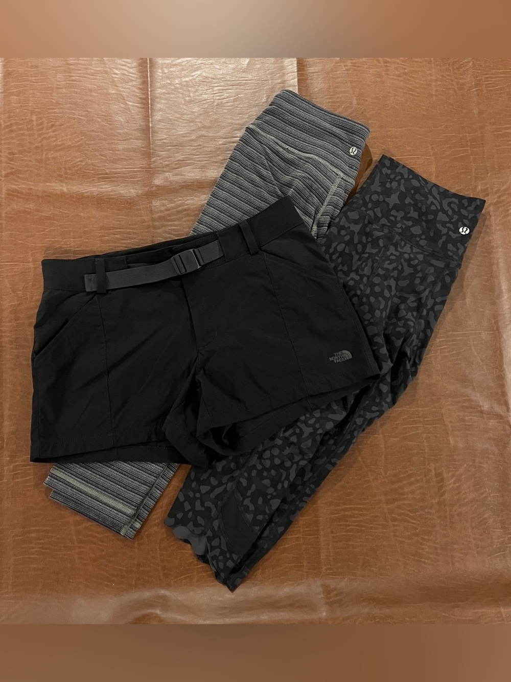Lululemon Leggings and The North Face Shorts Bundle Lot - Size 6